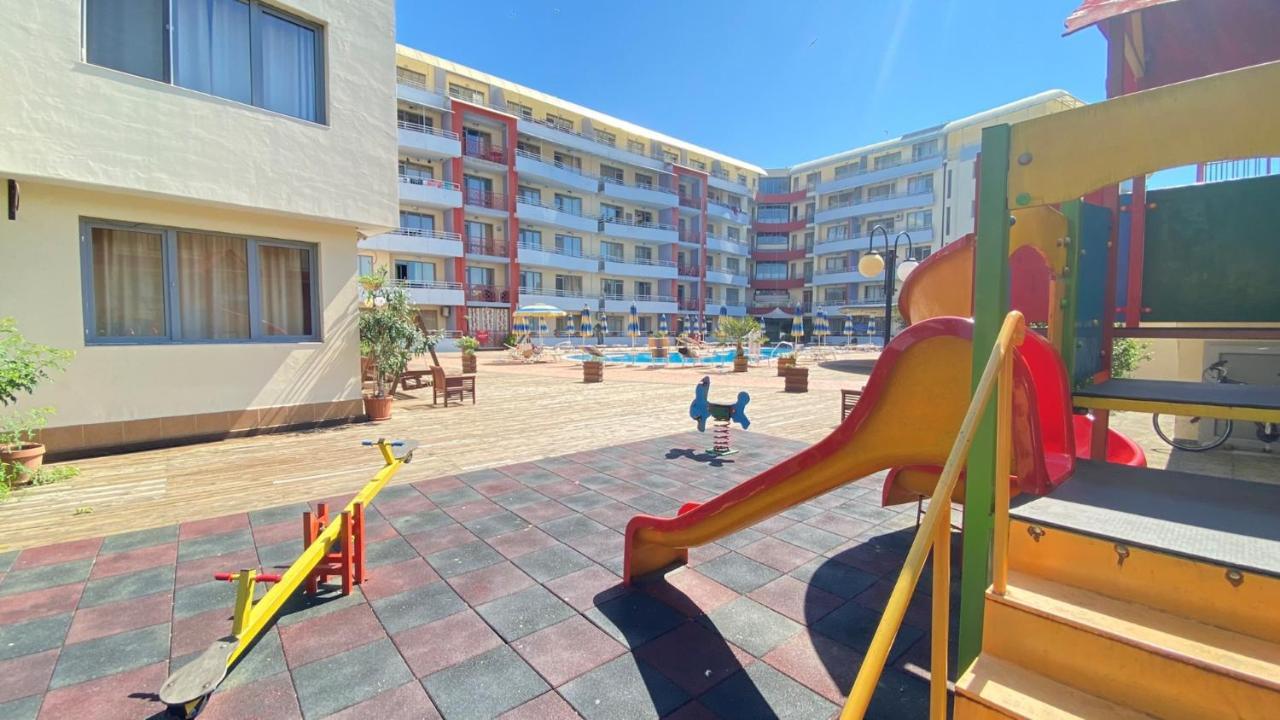 Bratanov Central Plaza Apartments Слънчев бряг Екстериор снимка